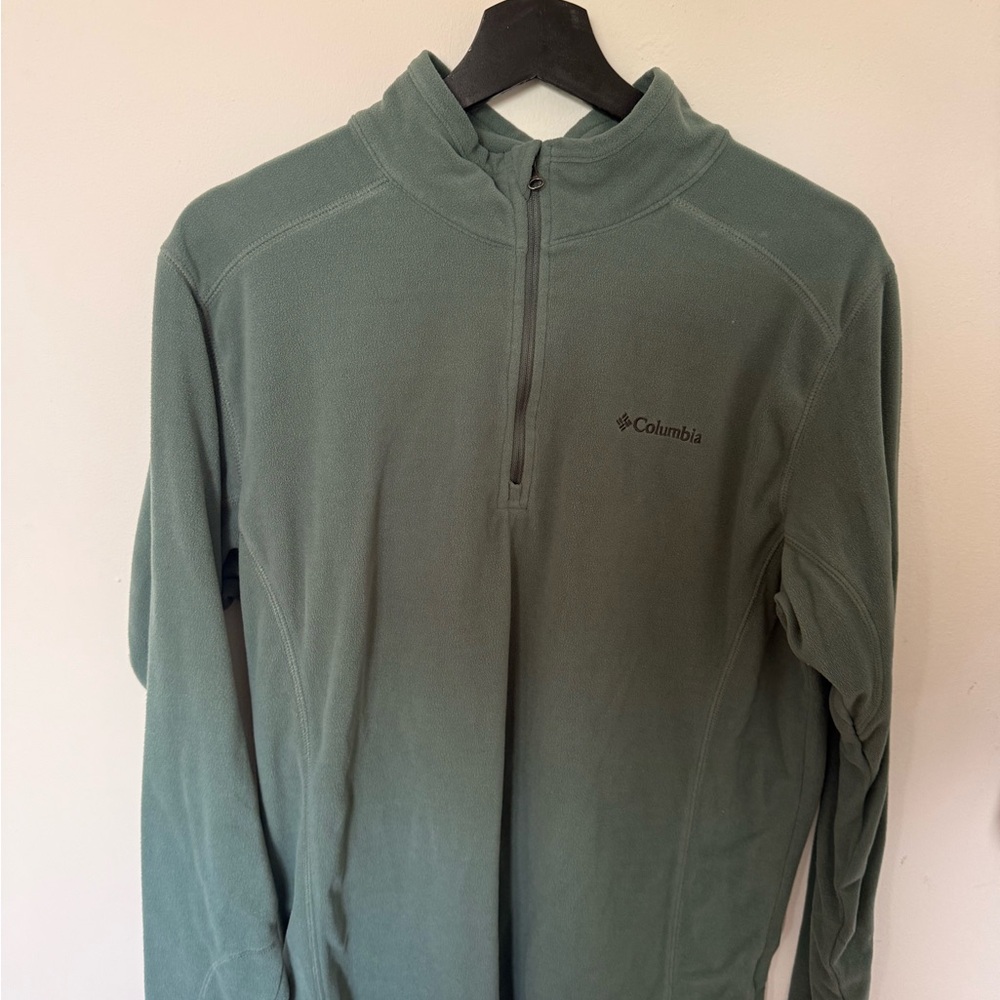 Columbia Sage Green Pullover